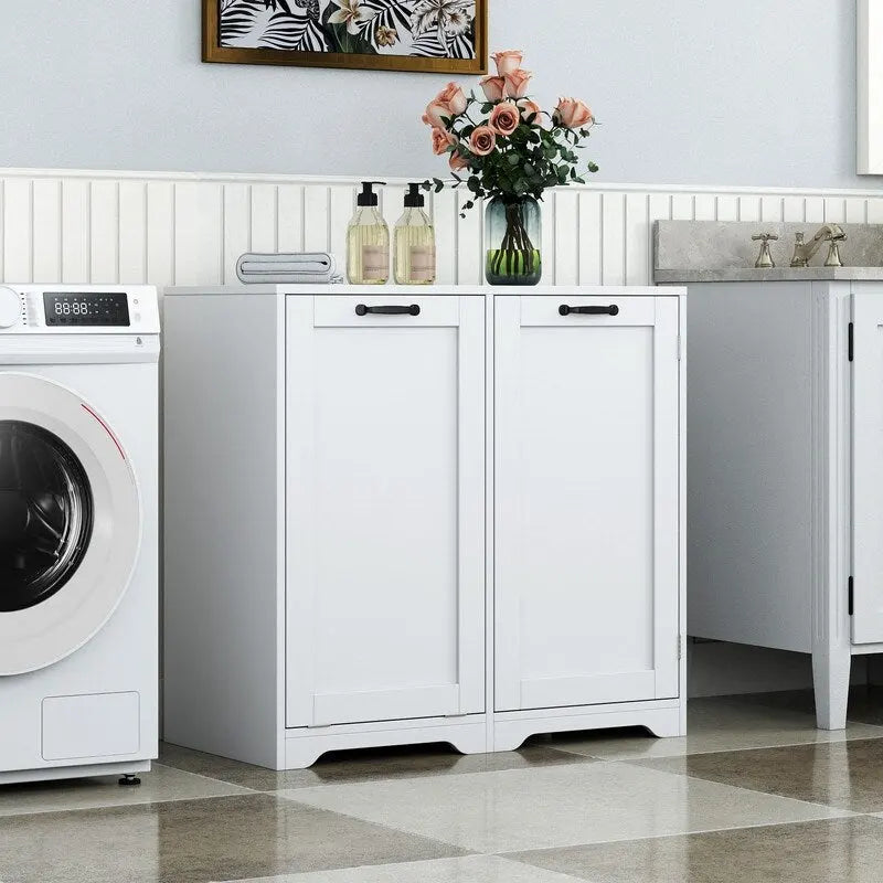 Mobiletto da bagno bianco indipendente con cesto portabiancheria a ribalta